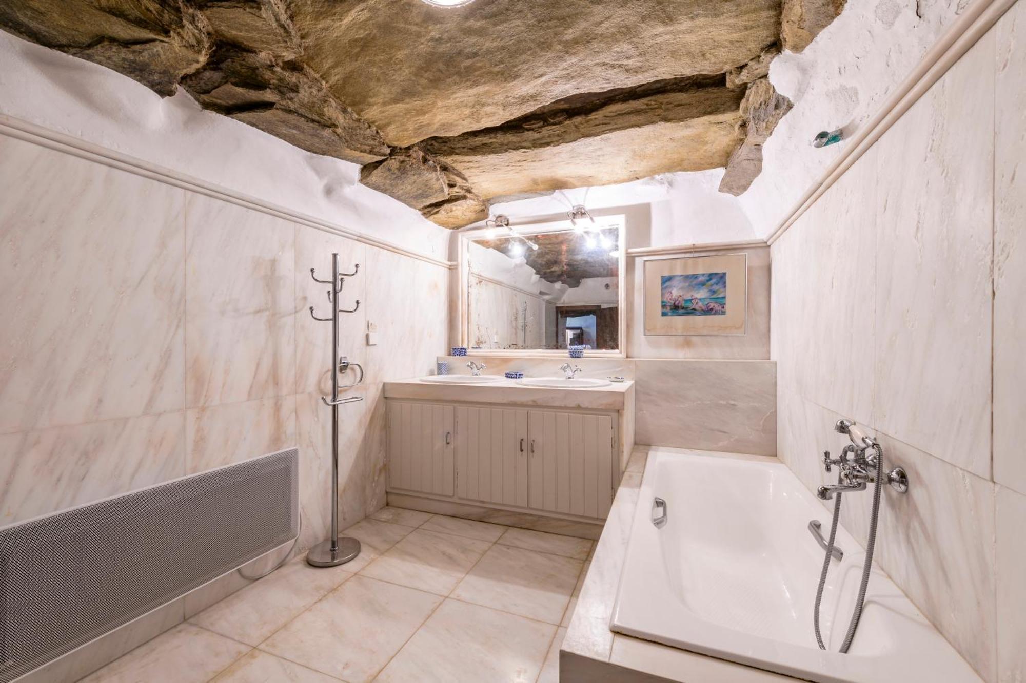 Anezas Mansion Stone-Built Traditional Villa Khónias المظهر الخارجي الصورة